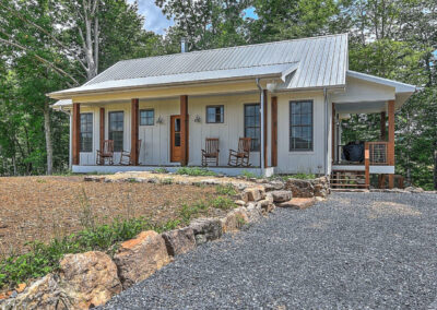 Comfortable Fishing Retreat, Holston River